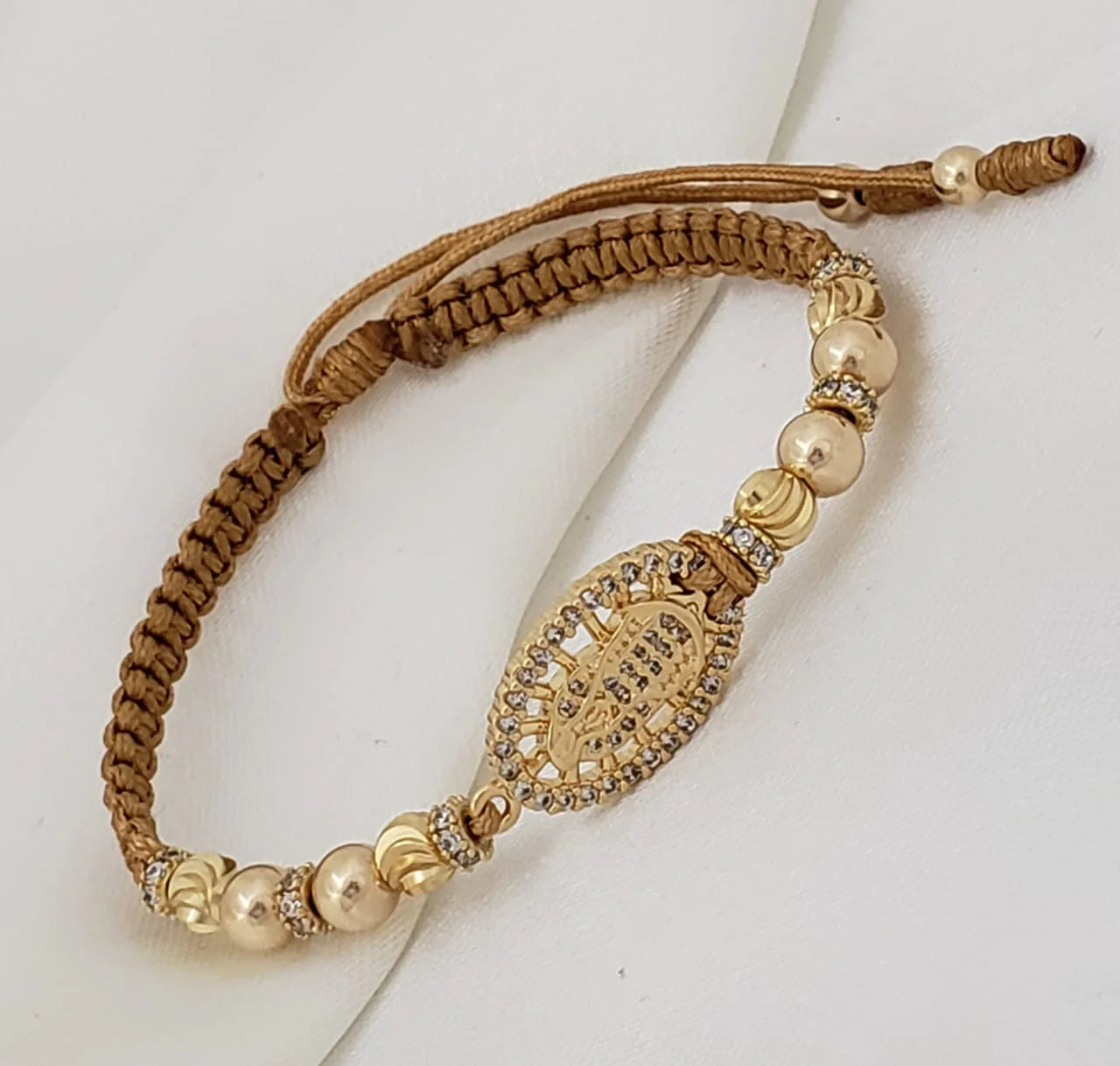 Brazalete elaborada con mini rondel, toda en 5 mm
