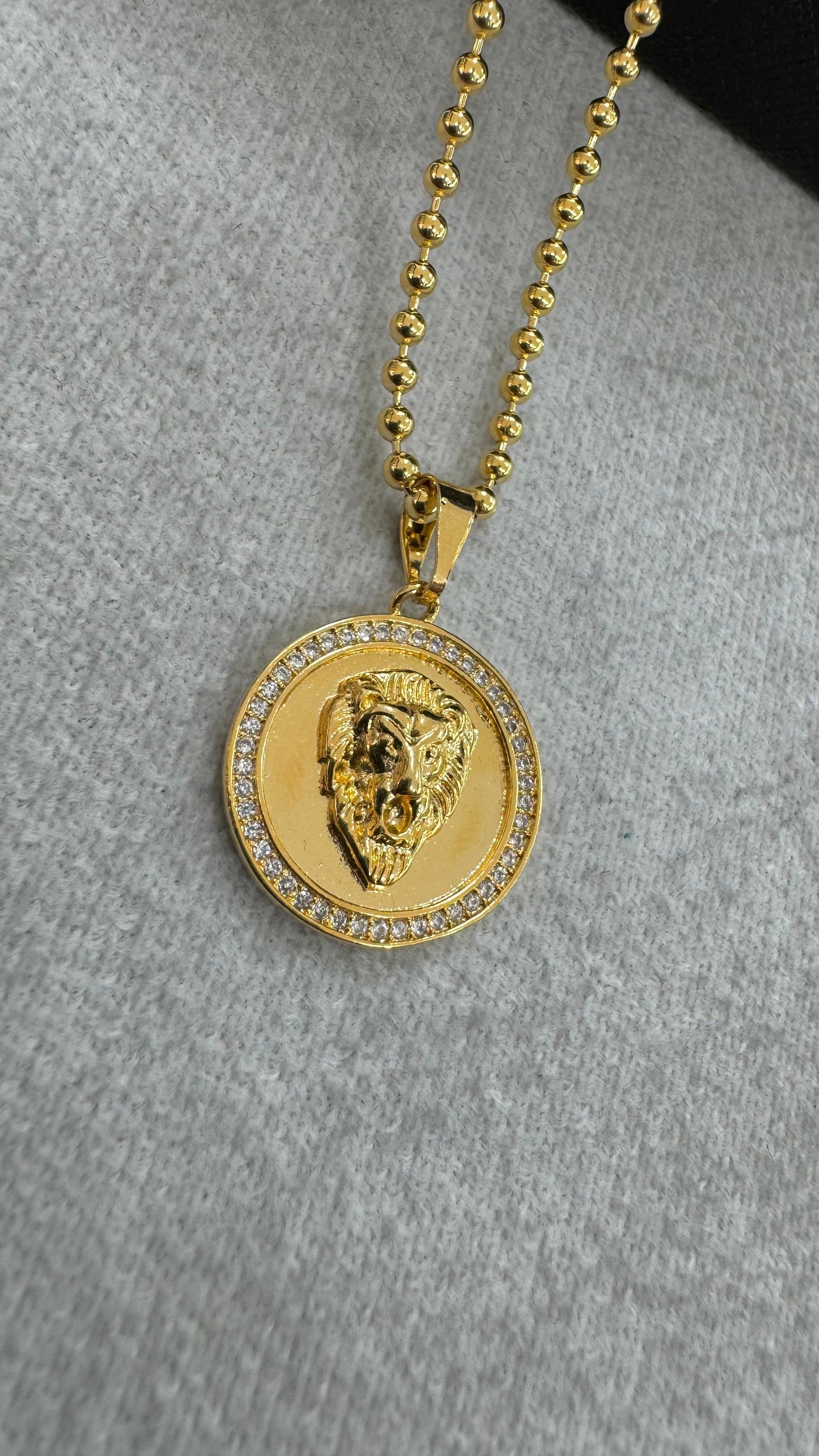 REF 402 DIJE MEDALLA VERSACE MICRO SWAROVSKI