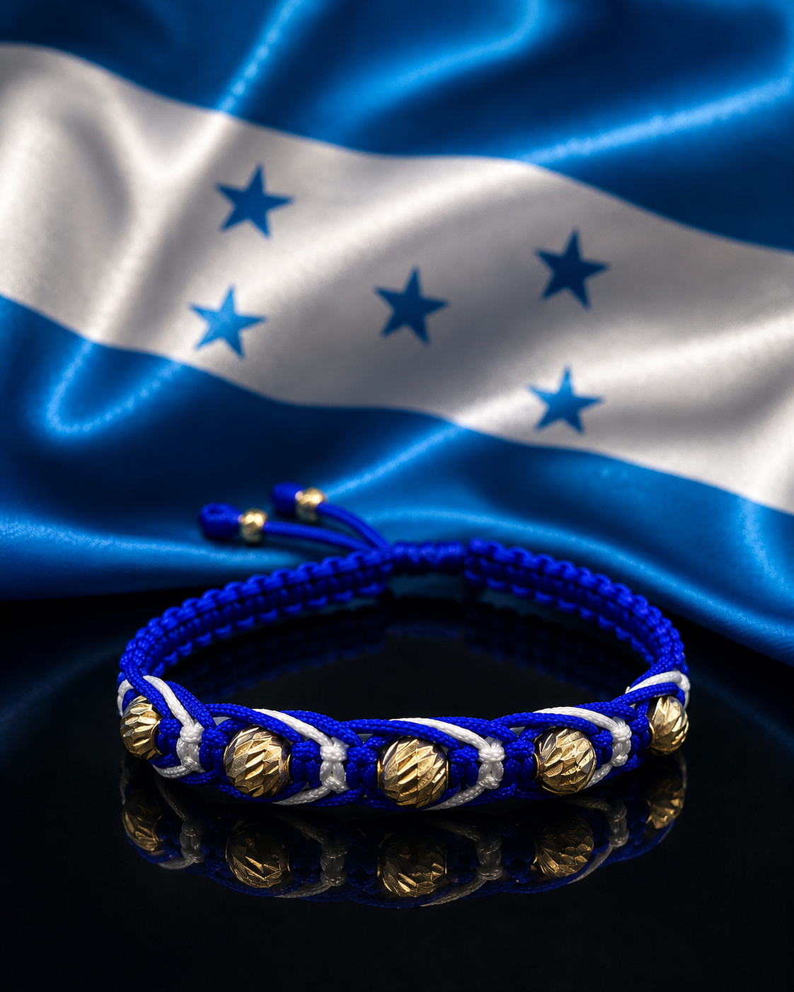 PULSERA TEJIDO DE LOS PAISES MUNDIALISTAS CON BALIN DIAMANTADO