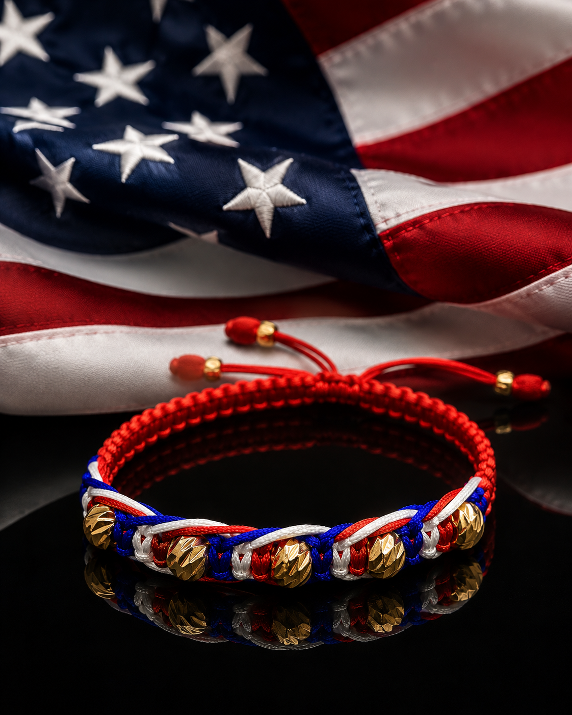 PULSERA TEJIDO DE LOS PAISES MUNDIALISTAS CON BALIN DIAMANTADO