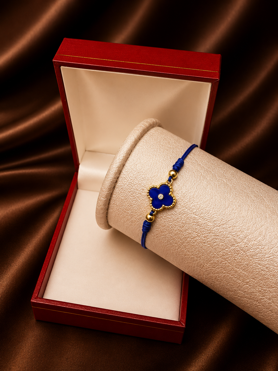 PULSERA CON DIJE TREBOL DOBLE BALIN LISO